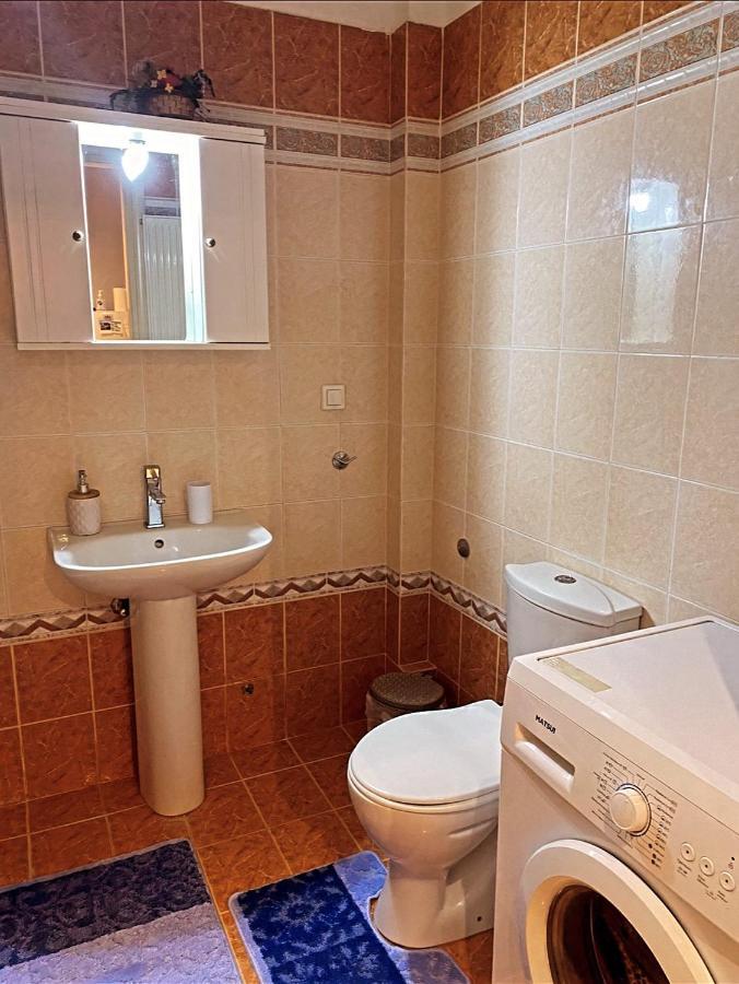 Dimitris House